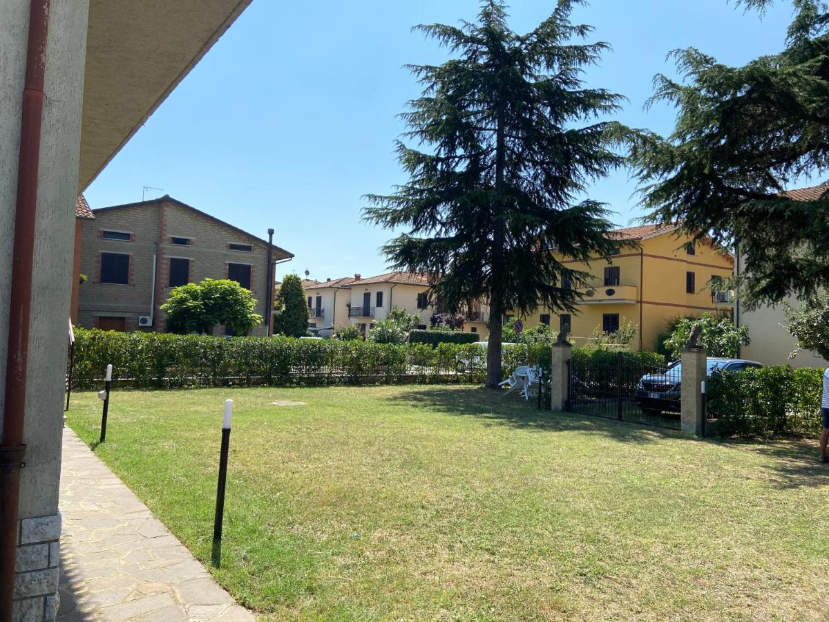 拉戈堡La Casa Sul Trasimeno别墅 外观 照片